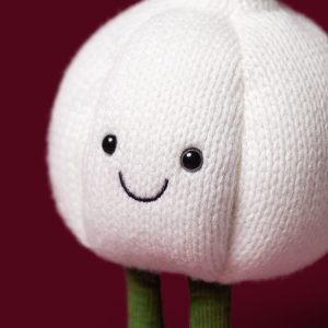 jellycat-plisana-igracka-cesnjak-ljutko